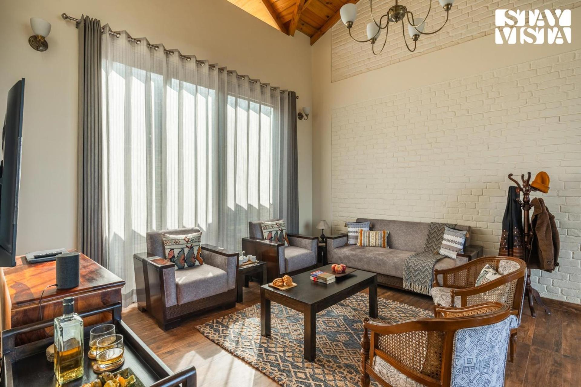 Stayvista At Amulyam Villa With Lawn & Bonfire Mukteshwar Εξωτερικό φωτογραφία