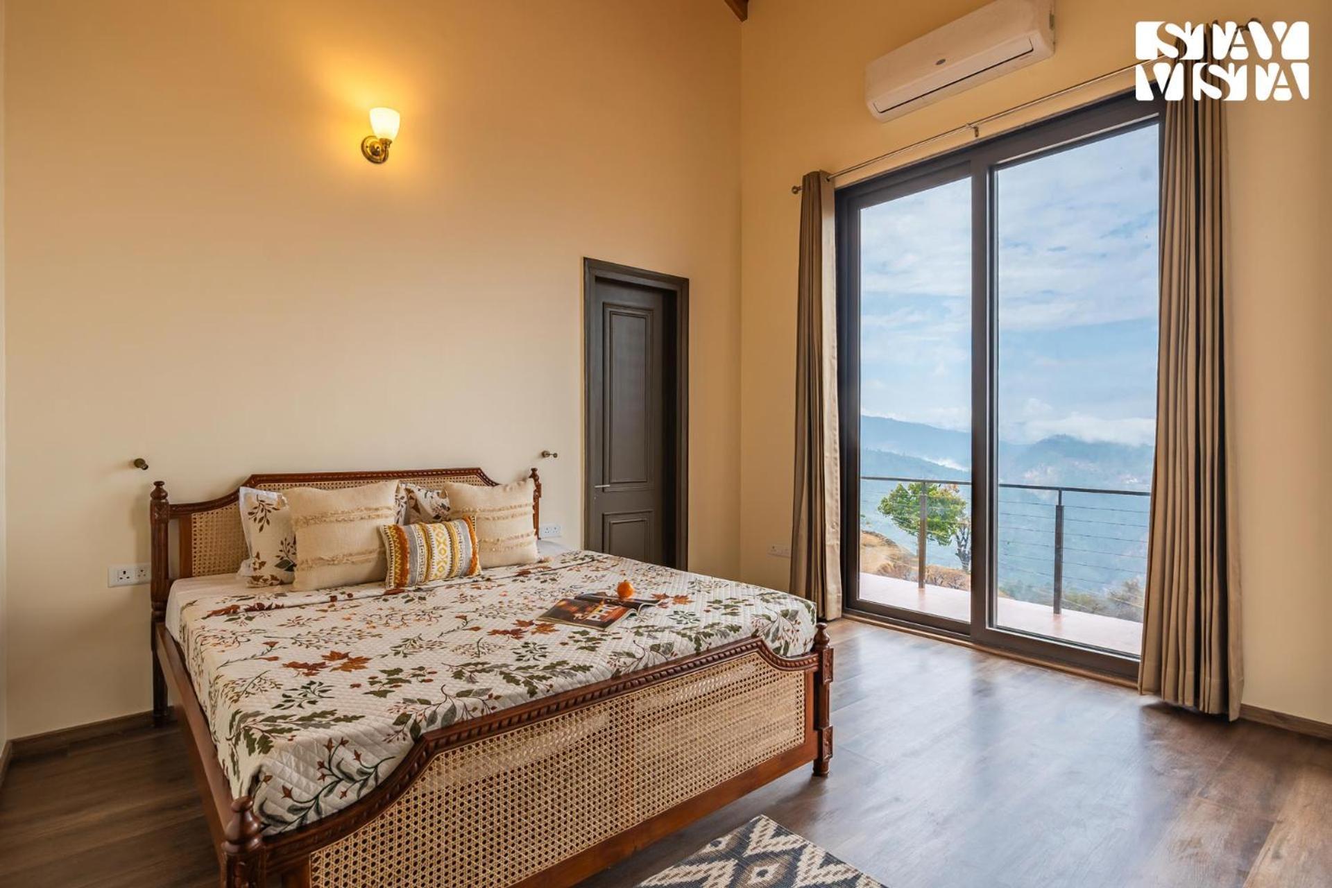 Stayvista At Amulyam Villa With Lawn & Bonfire Mukteshwar Εξωτερικό φωτογραφία